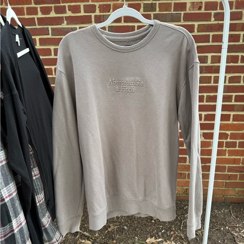 Abercrombie & Fitch Taupe Sweatshirt